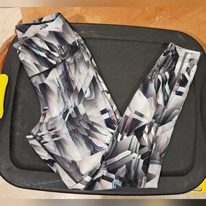 Nike Dri fit Power Legend HR prism legging